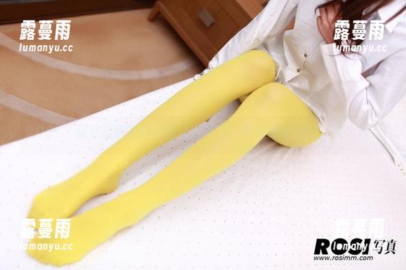 ROSI-杨晨晨 ROSI - 杨晨晨带你看定制棉袜写真,原来袜子也可以秀个性?
