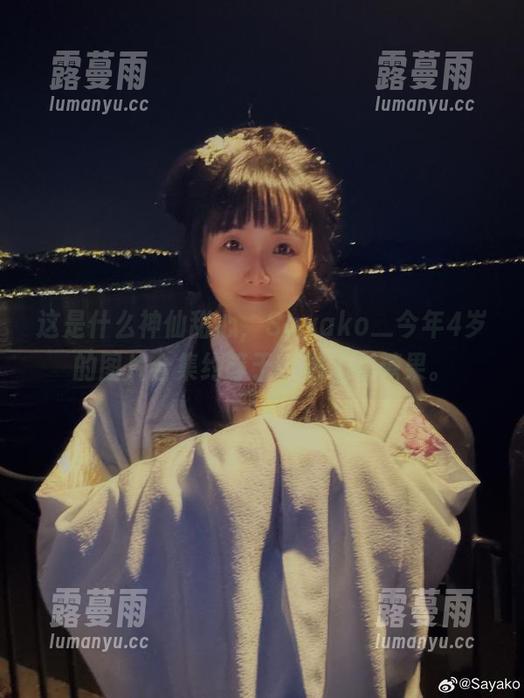 这是什么神仙甜心，Sayako＿今年4岁的图片合集约等于一颗心形糖果。