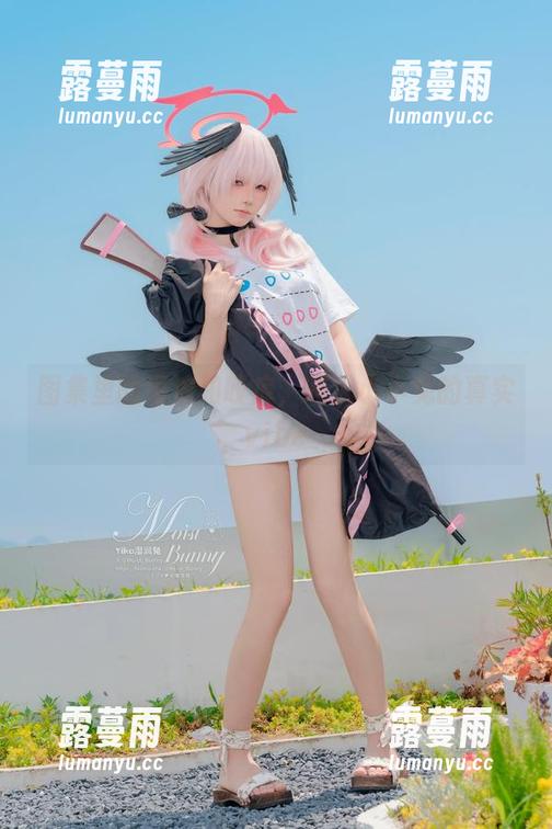咬人小小兔 图集里的海浪和咬痕,咬人小小兔的真实vibe