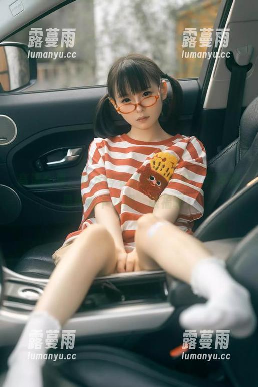 幼水铃衣 高清合集:幼水铃衣的梦浴少女,真不愧是神仙下凡吧,眼福啊。