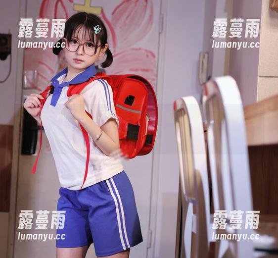 幼水铃衣 下載免費的幼水铃衣连衣裙,试试看,可能会让你惊艳!
