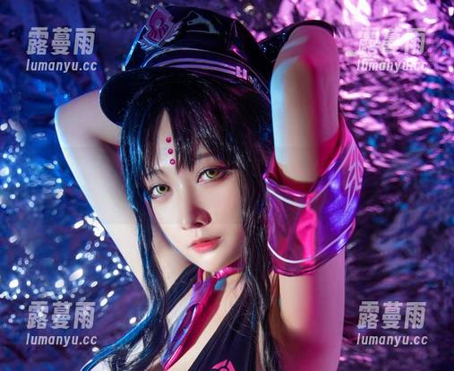 念念_D 白色竞泳合集,念念_D可是把水上运动玩出了新高度!