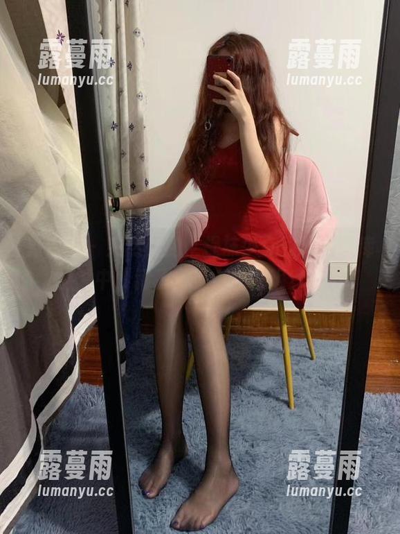 提袜少女 微密圈 - 突然想到,提袜少女的精选图库中,藏了多少小秘密呢?