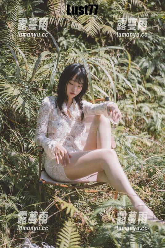 柒柒要乖哦 柒柒要乖哦的婚纱写真,真让人想多喊几声哎呀,先下载再说吧!