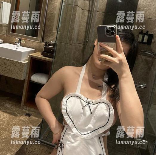 詹詹 微密圈 - 分享詹詹的女王形象,图库链接都不敢入猫眼