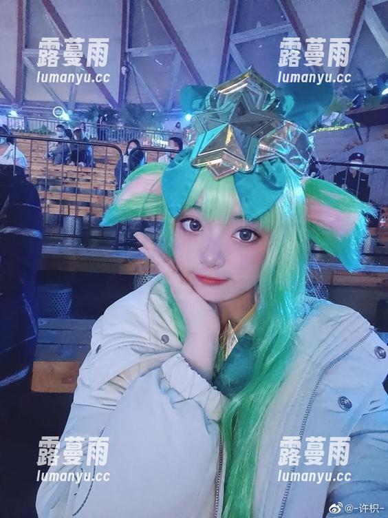 许枳 许枳的柴郡:今天也是个好做cos的日子呀图包送上!